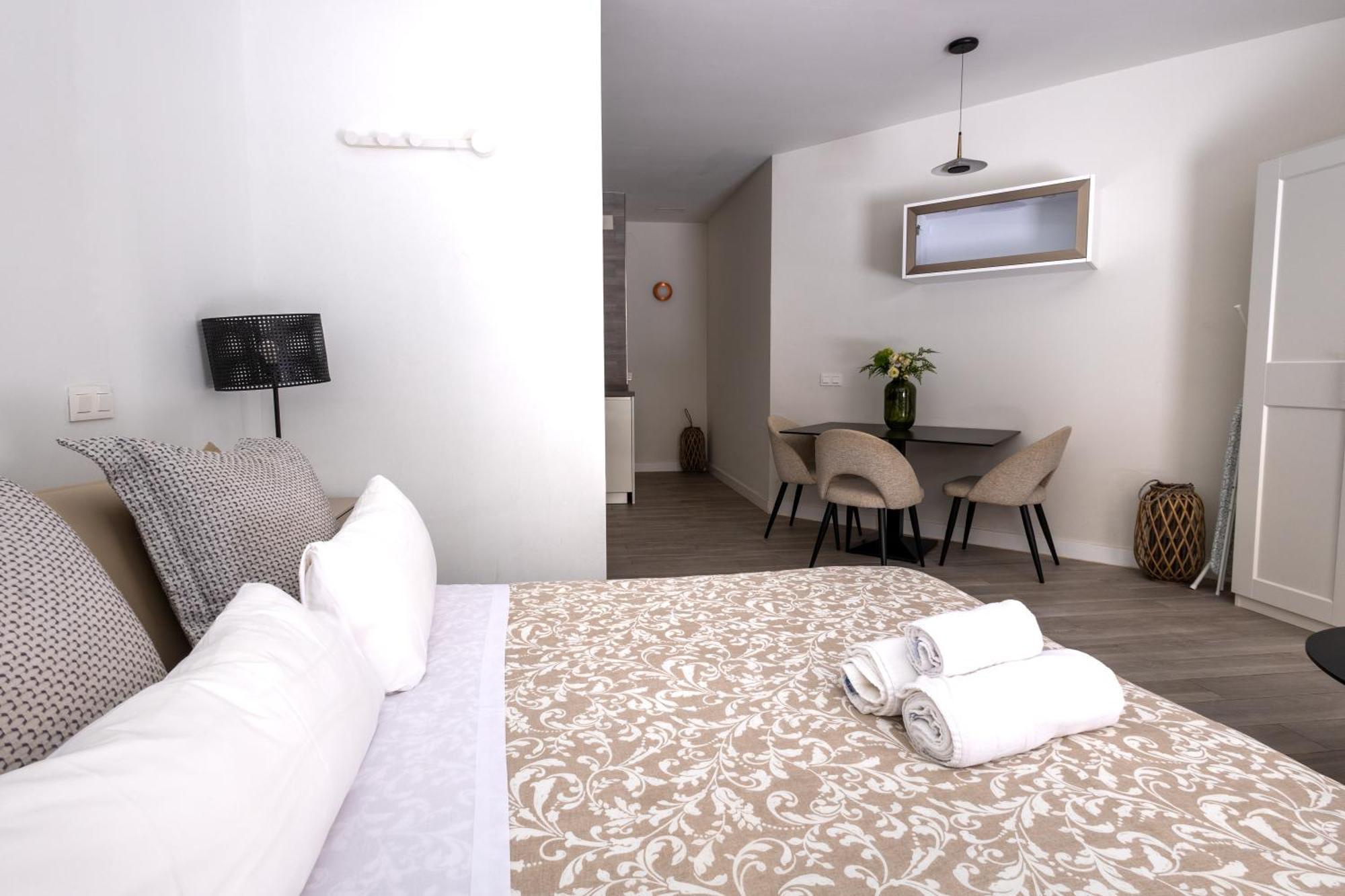 Premium Malagueta Suite Málaga Eksteriør billede